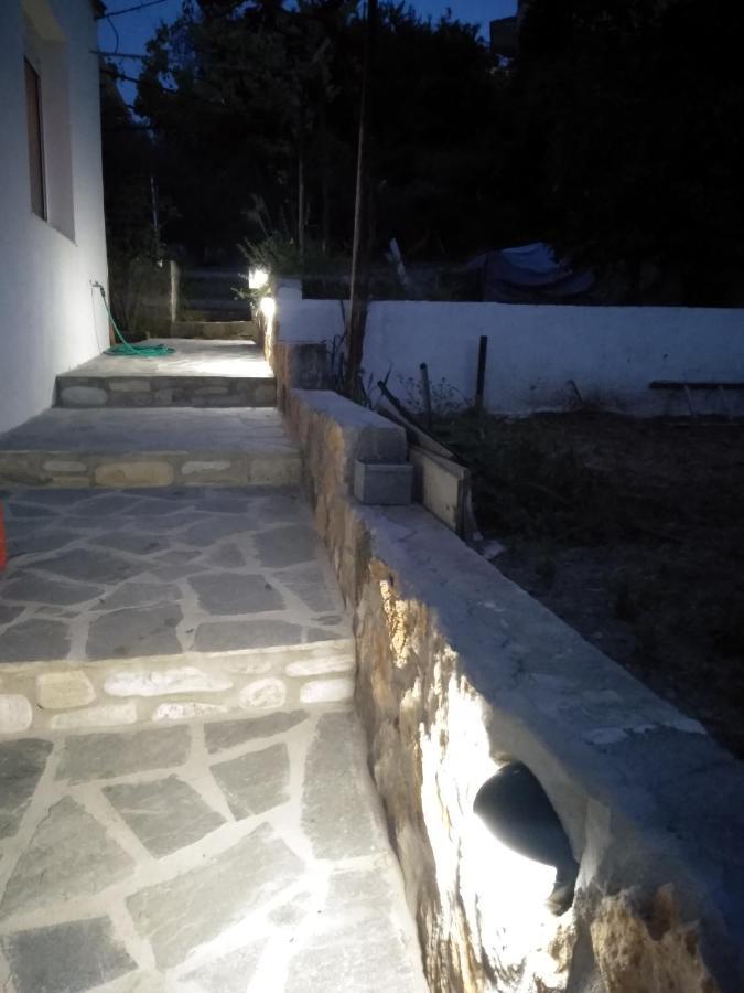 Villa Alexandra Nea Iraklitsa Exterior photo
